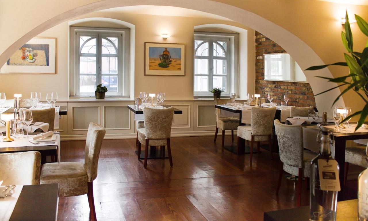 Gourmet Patriot Hotel
